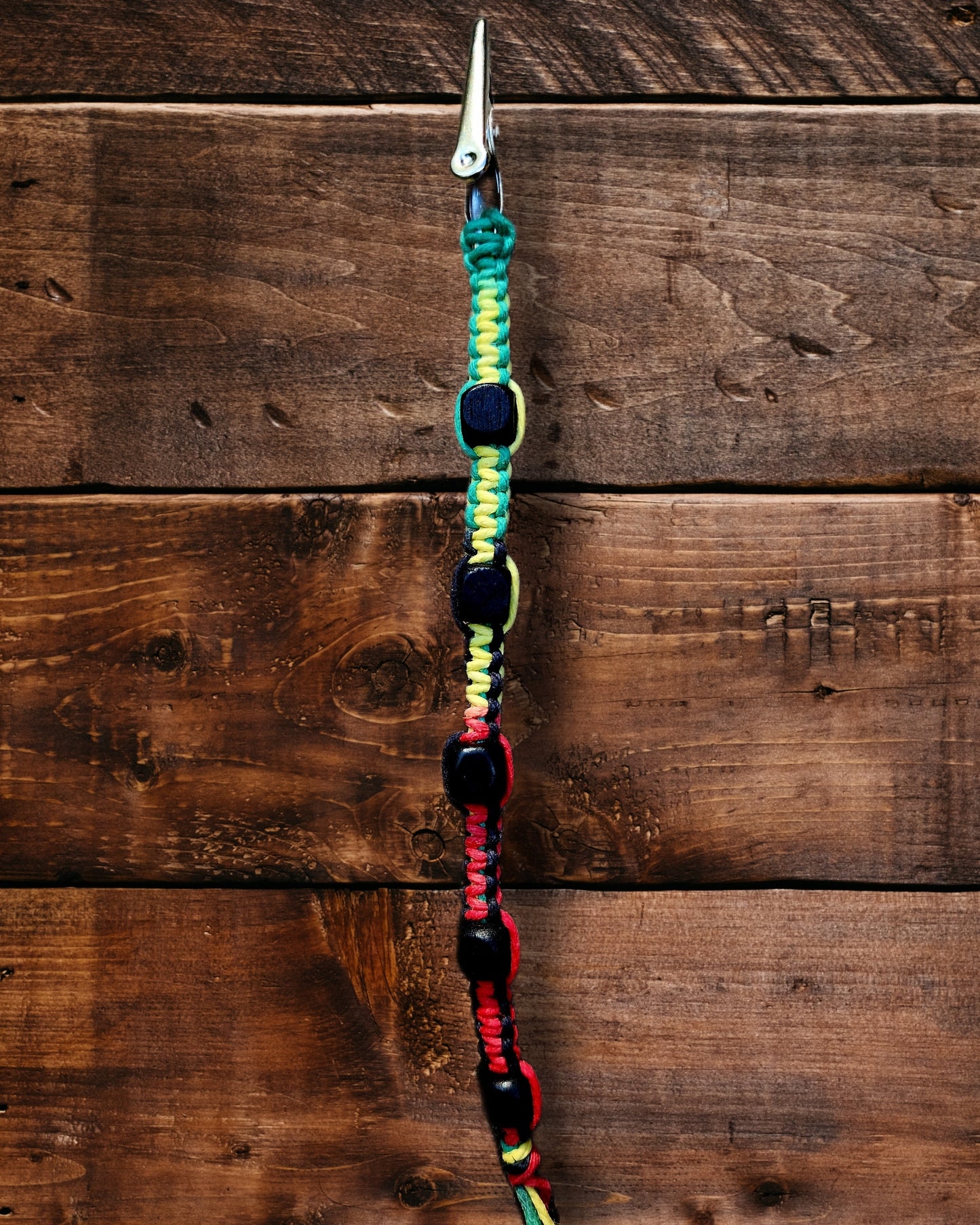 Eco-Friendly Hemp Roach Clip: Natural Fiber Jewelry
