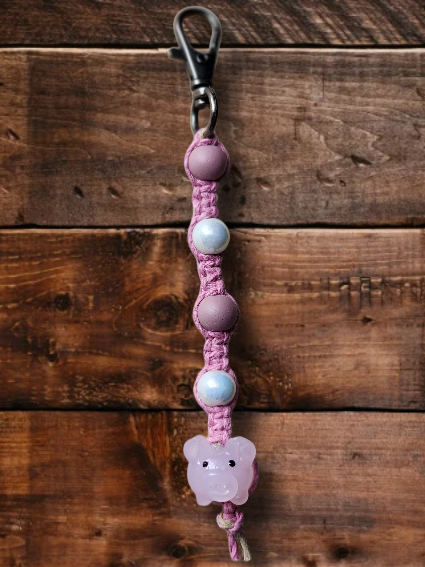 Eco-Friendly Hemp Keychain: Natural Fiber Jewelry