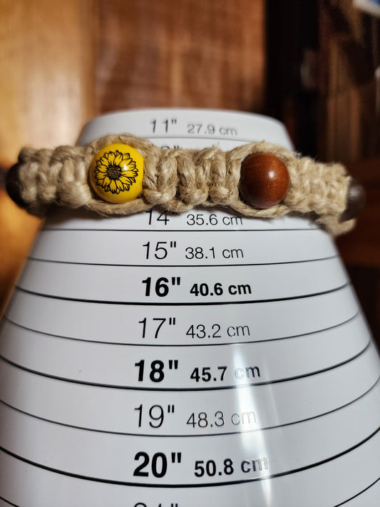 Eco-Friendly Hemp Necklace: Natural Fiber Jewelry