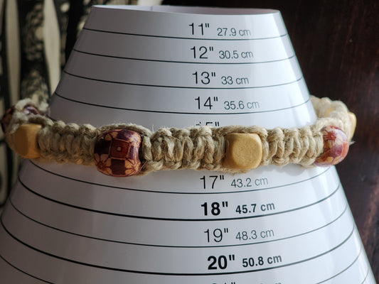 Eco-Friendly Hemp Necklace: Natural Fiber Jewelry