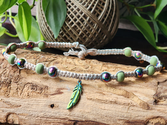 Eco-Friendly Hemp Necklace: Natural Fiber Jewelry
