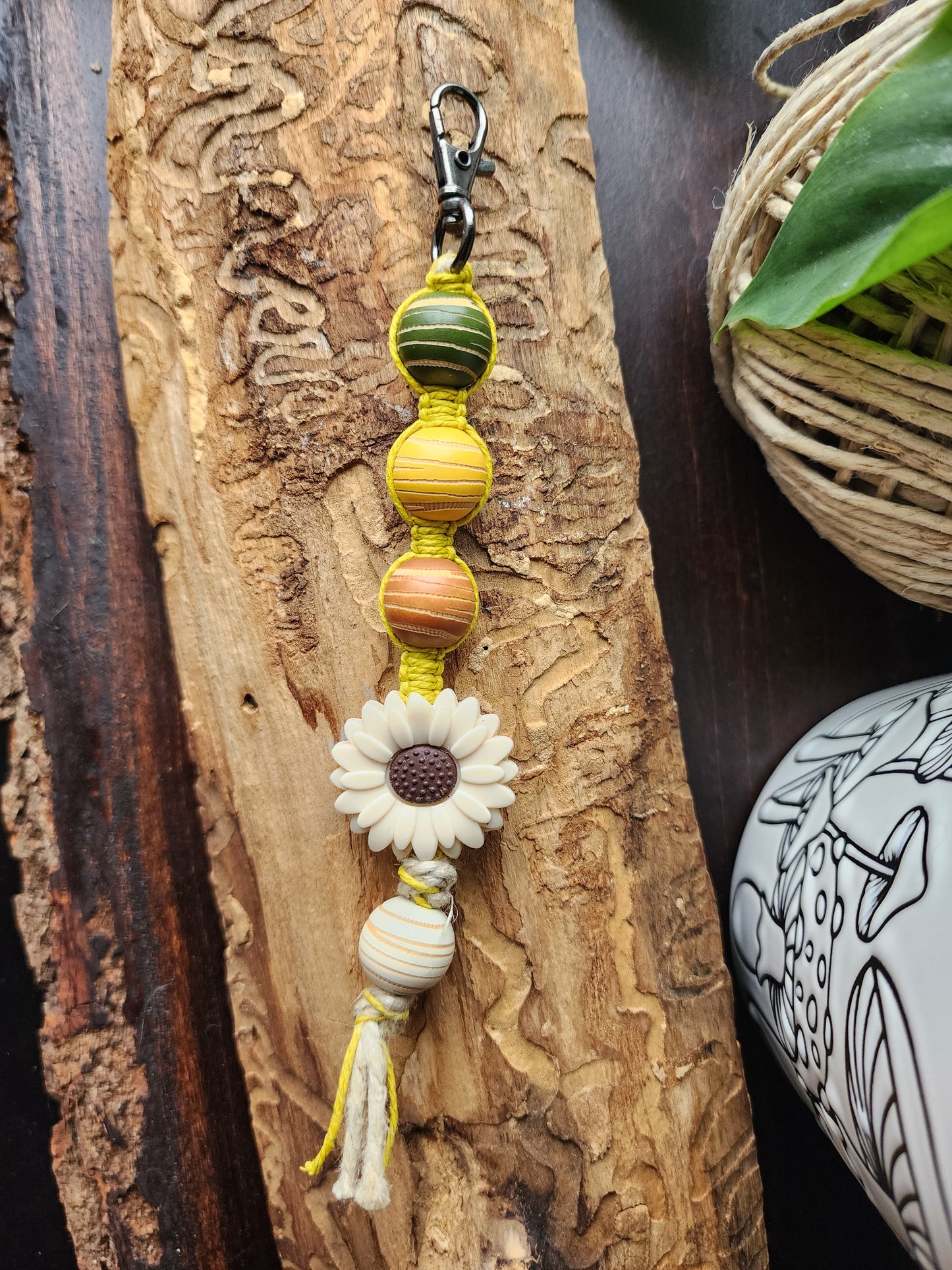Eco-Friendly Hemp Keychain: Natural Fiber Jewelry